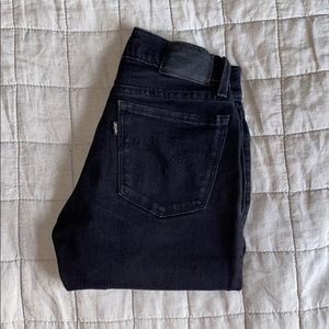 Levi’s 710 super skinny jeans